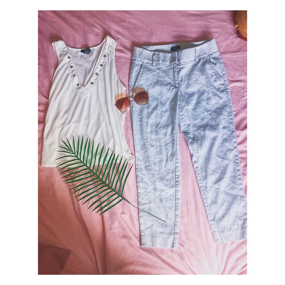 LOFT Light grey linen pants.